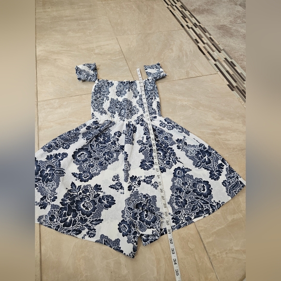 Converstitched romper size medium - Picture 4 of 9